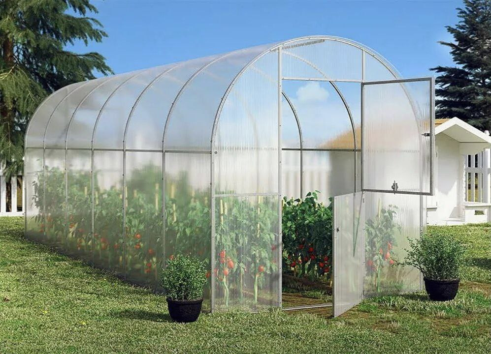 высокая теплица из поликарбоната