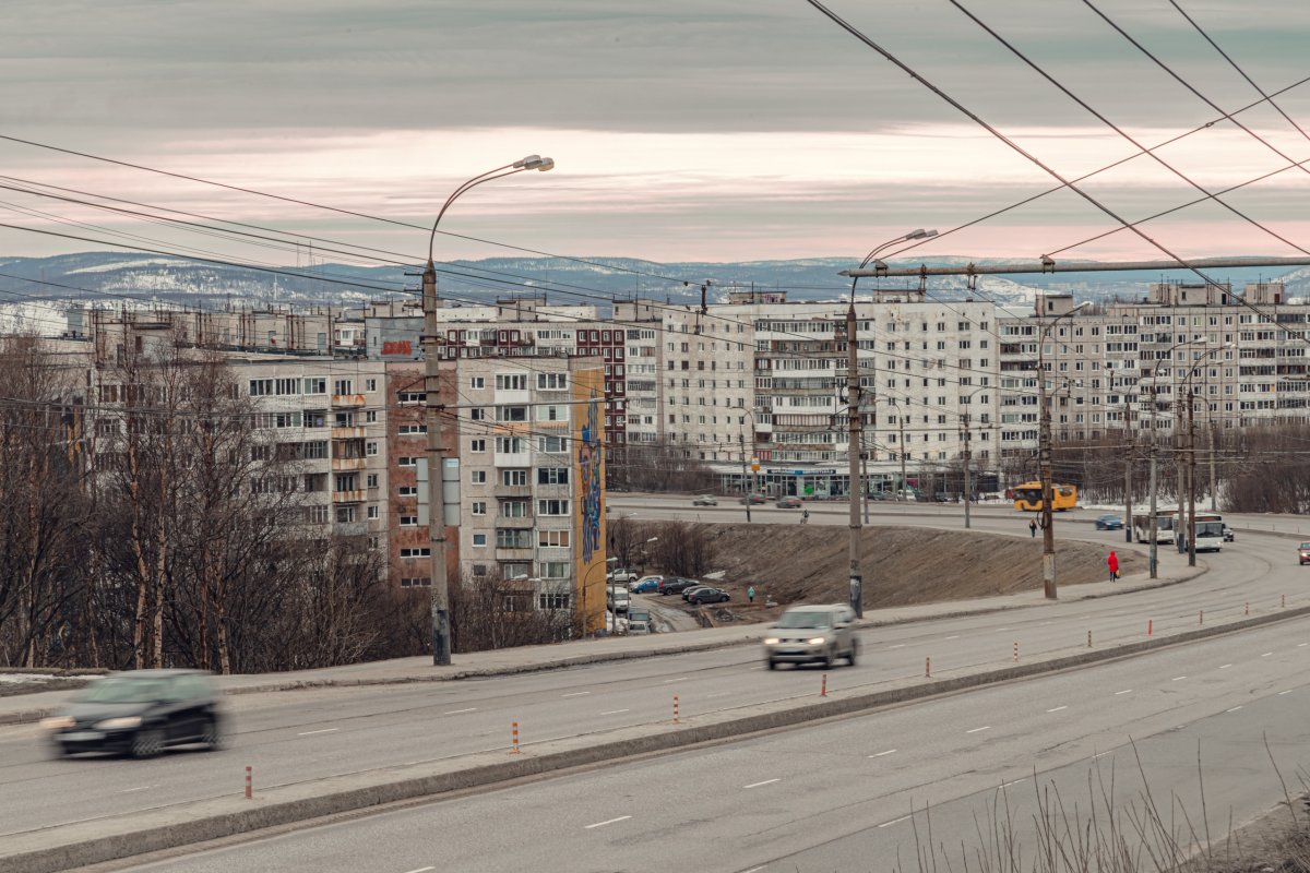 Кольский проспект в Мурманске