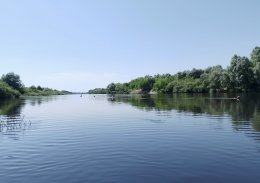 Широкая река