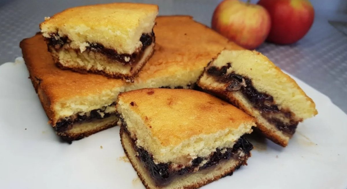 пирог с вареньем