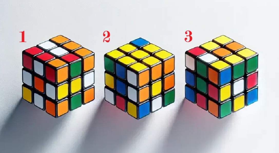 три кубика Рубика