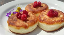 румяные сырники