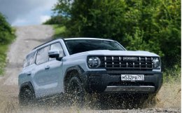 машина на бездорожье