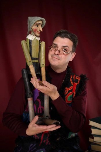 Артист Алексей Макаров