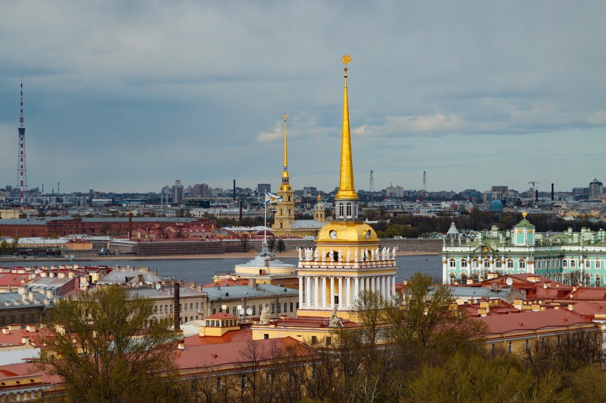 Вид на Санкт-Петербург