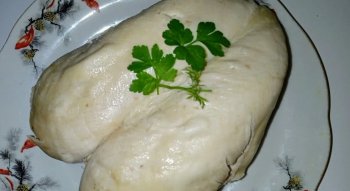 отварная куриная грудка